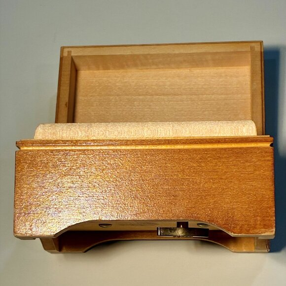 Edgar Degas Ballet REUGE Music Box Playing Tchaikovsky's "Waltz of the Flowers" - Picture 12 of 15